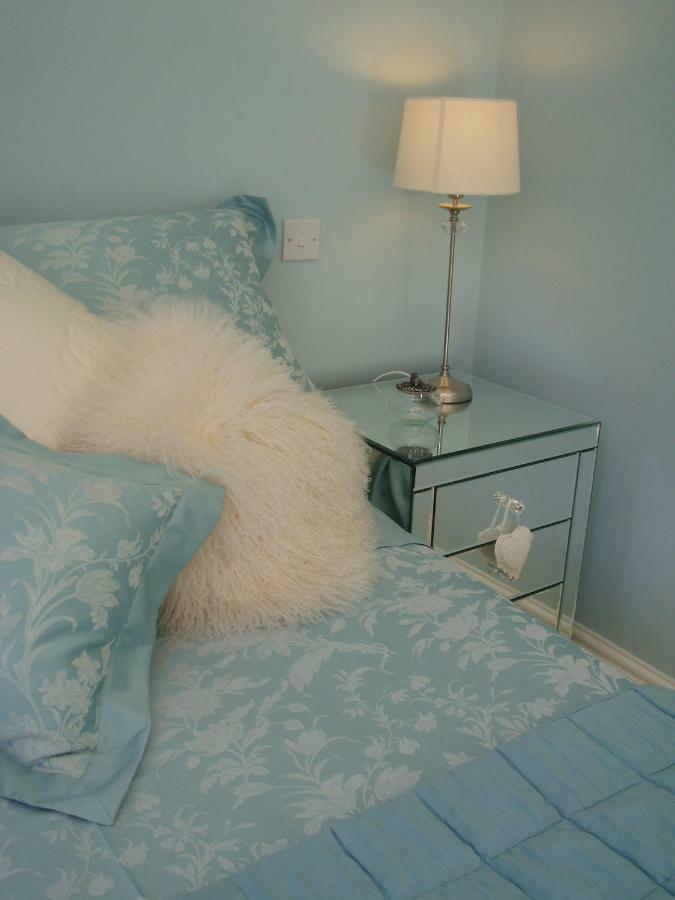 Copper Beech Rooms นิวคีย์ ภายนอก รูปภาพ
